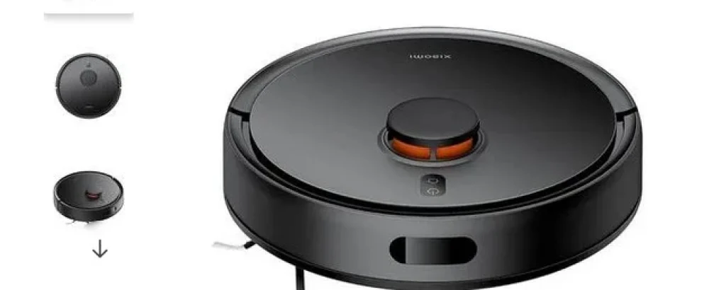 Imagem do Aspirador de Pó Inteligente S20, um robô aspirador de cor preta com design moderno e circular, exibido em diferentes ângulos. Possui um sensor no topo para navegação inteligente e escova lateral para limpeza eficaz em cantos e bordas.